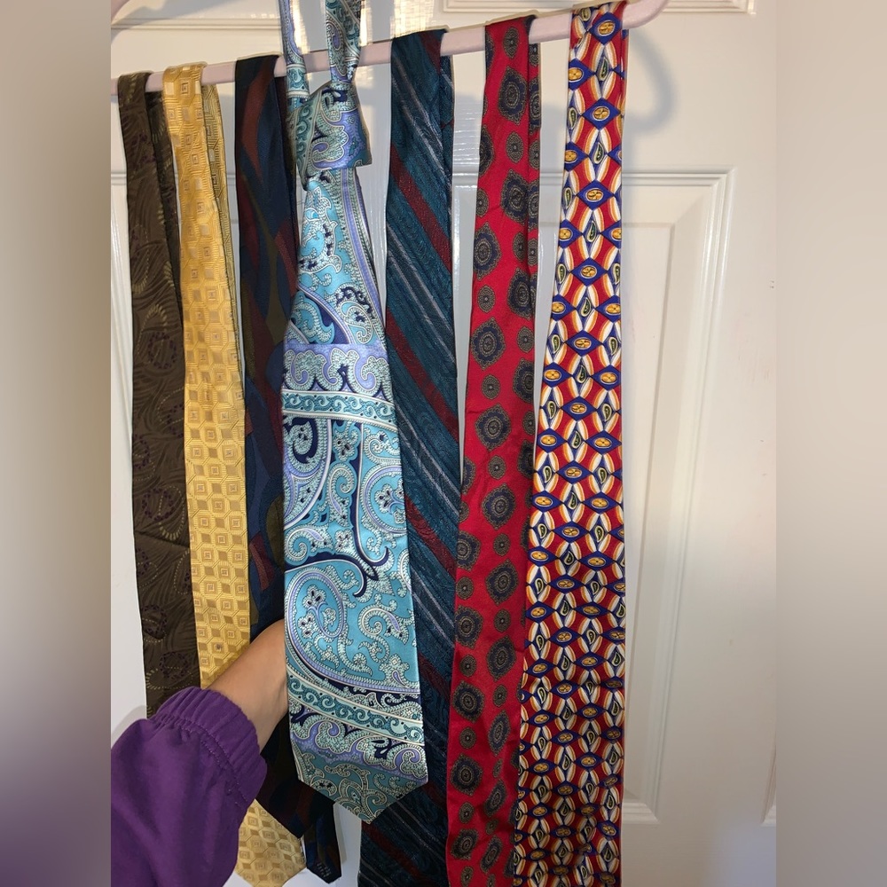 Mens tie (7 for $8)